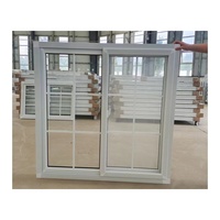 Los últimos diseños de ventanas de PVC UPVC, diseño de parrilla de ventana corredera de vidrio de PVC con mosquitera