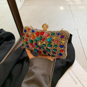 <span class=keywords><strong>Bolso</strong></span> de mano de noche de cristal para mujer, <span class=keywords><strong>bolso</strong></span> de mano, monederos Minaudiere de Metal <span class=keywords><strong>con</strong></span> diamantes de imitación coloridos para boda <span class=keywords><strong>con</strong></span> <span class=keywords><strong>cadena</strong></span> - Product Image 4