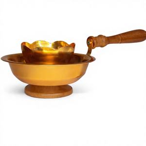 Quemador de Incienso Portátil de Latón Dorado con Mango de Madera |   Quemador de Incienso Aromático Bakhoor, Hecho a Mano, Ecológico - Product Image 1