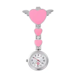 Groothandel Hart Vorm Cartoon Smile Gezicht Nurse Watch Clip On Fob Broche Quartz Opknoping Zakhorloge Fob Horloge