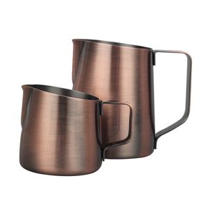 Jarra para Espumar Leche para Café Espresso con Escalas de Medición, Jarra de Leche de Acero Inoxidable - Product Image 1