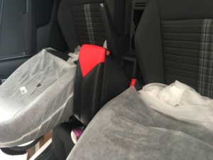 2021คู่สีกล่อง USB คอนโซลกลางคอนโซลที่เก็บกล่องสำหรับ Honda <span class=keywords><strong>BRV</strong></span>/WRV/<span class=keywords><strong>Mobilio</strong></span> - Product Image 4