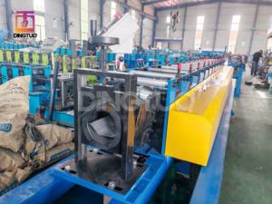 Rouleau <span class=keywords><strong>de</strong></span> palissade automatique formant la machine Machine <span class=keywords><strong>de</strong></span> production <span class=keywords><strong>de</strong></span> carreaux avec roulement moteur composants du noyau <span class=keywords><strong>de</strong></span> pompe - Product Image 5