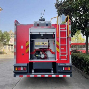 Camión de Bomberos Isuzu Giga de Doble Cabina con Tanque de Agua para Uso Municipal, Industrial, Aeroportuario y de Rescate de Emergencia - Product Image 5