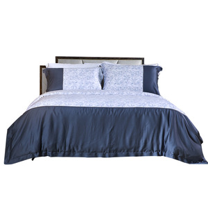 Light Luxury <b>Bedding</b> Set 1.5m Reactive Printed Breathable Four Piece Set Stripe Pattern Customizable - Product Image 4