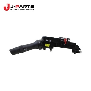 Interrupteur d'assistance au phare (dimmer) pour Toyota Hilux KUN16 1989-2004 Référence OE 84140-0K020 841400K020 - Product Image 1
