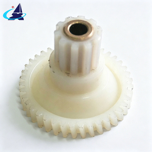 Engranaje Doble de Nylon PA6 Personalizado OEM, Resistente al Desgaste, con Cojinete de Cobre para Transmisión de Maquinaria - Product Image 3