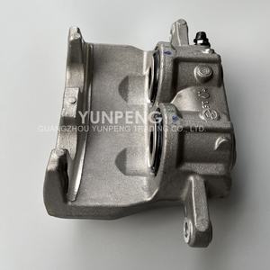 Conjunto <span class=keywords><strong>de</strong></span> pinza delantera derecha <span class=keywords><strong>de</strong></span> <span class=keywords><strong>freno</strong></span> <span class=keywords><strong>de</strong></span> disco 68548604AA para Dodge Challenger Charger Chrysler 300C 2005-2021 05137670AB - Product Image 4