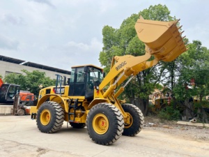 Chargeuse sur pneus d'occasion à bas <span class=keywords><strong>prix</strong></span>, d'origine japonaise, Cat950GC 966H, avec moteur diesel d'occasion et benne avant - Product Image 4