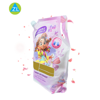 Emballage recyclable personnalisé détergents liquides sac en plastique à bec rechargeable pochette debout avec poignée pour le lavage du shampooing