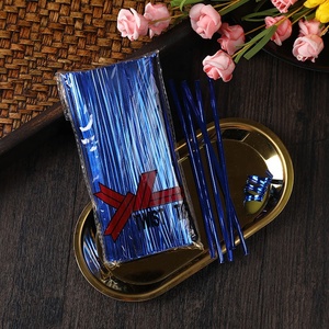 Lien torsadé métallique coloré en or ou argent pour animaux de compagnie, pour les cadeaux alimentaires et autres emballages de sacs - Product Image 4