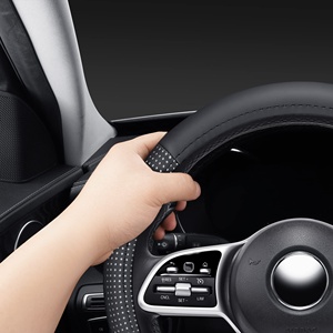 Funda Universal de cuero PU para volante de coche, antideslizante, sin olor, 15 pulgadas, venta al por mayor de fábrica - Product Image 6