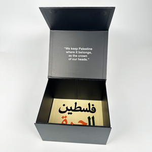 Caja de Regalo Magnética Plegable de Lujo con Logotipo Personalizado, Reciclable, con Laminado Mate y Forro de Esponja para Empaque de Ropa - Product Image 2