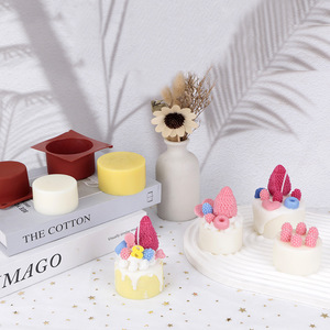 Silicone <b>Candle</b> <b>Mold</b> Round DIY Handmade Soap Diffuser Plaster <b>Mold</b> Ornament Craft Tool - Product Image 2