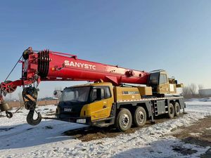 2023 Grúas de camión de 35 toneladas usadas de marca China STC350T El mejor precio <span class=keywords><strong>en</strong></span> grúas seminuevas con rodamientos Premium - Product Image 2