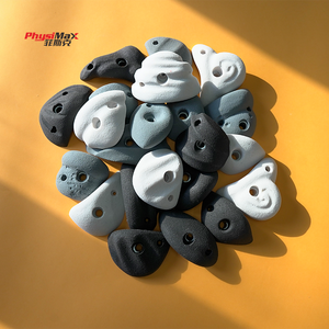 Agarraderas de Escalada en Resina de Estilo Moderno en Negro Oscuro, Gris y Blanco para Rocódromos Educativos y Uso en Gimnasios de Escalada - Product Image 4