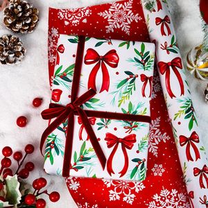 Rouleau de papier cadeau de Noël 17 pouces x 33 pieds, réversible, motif aquarelle houx, nœud et flocon de neige, pour emballage cadeau et artisanat - Product Image 2