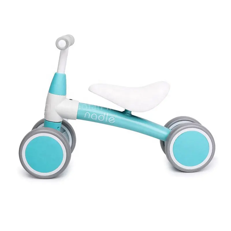 Andador clásico de cuatro ruedas para bebés, andador equilibrado de acero al carbono