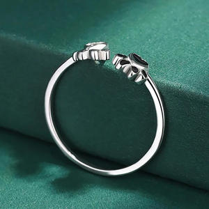 Anello a Forma di Zampa Animale T0604 con Zirconia Cubica e Pietra a Cuore, Gioiello Unisex alla Moda - Product Image 6