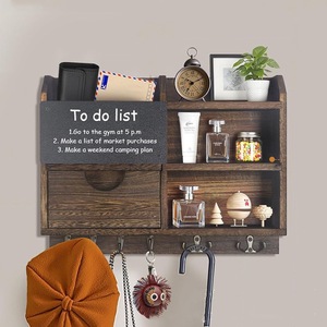 Porte-clés mural en bois avec crochets pour l'entrée ou le bureau - Product Image 1