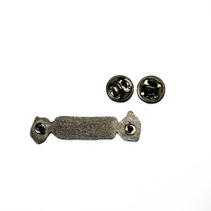 Pin de Solapa Personalizado de Conejo de Níquel Negro, Modelo de Metal Personalizado <span class=keywords><strong>para</strong></span> Recuerdo o Regalo, Animal de <span class=keywords><strong>Anime</strong></span>, Esmalte Duro Plateado - Product Image 4