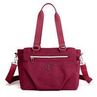 Sac bandoulière moderne et portable de fournisseur chinois, sac à bandoulière décontracté personnalisable pour voyage, durable