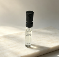 Parfum pour homme en gros d'usine, échantillon miniature 2ml, spray, arôme boisé, longue tenue, format voyage portable, fragrance masculine