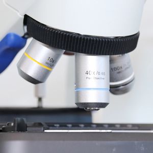 Microscopio Biológico Olympus CX23 - Product Image 5