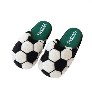 Pantoufles en peluche de football mignonnes, chaussures chaudes assorties pour la famille, pantoufles d'intérieur antidérapantes et moelleuses pour adultes et enfants, automne-hiver - Product Image 6