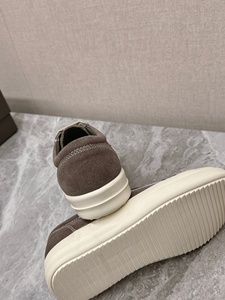 Nouvelles chaussures décontractées de luxe haut de gamme avec un design patchwork unique, style polyvalent et tendance. Versions pour hommes et femmes disponibles. - Product Image 5