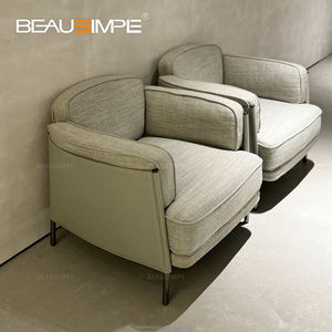 Poltrona Chaise Longue Shelley in Tessuto, Stile Moderno e Minimalista di Lusso per Hotel, Soggiorno, Camera da Letto, Appartamento, Villa - Product Image 3