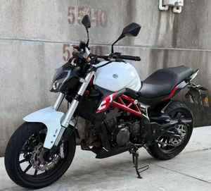 Motocicleta Deportiva Benelli Huanglong <span class=keywords><strong>300</strong></span> de Dos Cilindros en Línea, Refrigerada por Líquido, para Uso Diario - Product Image 5