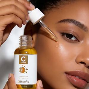 Sérum <span class=keywords><strong>Facial</strong></span> de Vitamina C de Marca Blanca 30ml con Ácido Hialurónico para Hidratación Profunda y Blanqueamiento Iluminador - Product Image 1