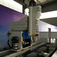 Machine de perçage et de fraisage CNC pour profilés en aluminium, atteignant une haute précision et une bonne sécurité grâce à trois axes SKZX-CNC-3000
