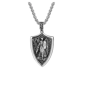 Vente en gros sur mesure en acier inoxydable Vintage St Saint Michael Archange Michael Men Shield Jewelry Pendant Necklace