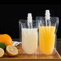 Pochette souple PE avec bec verseur pour emballage de boissons liquides, étanche à l'humidité, qualité alimentaire, couleur et taille personnalisables