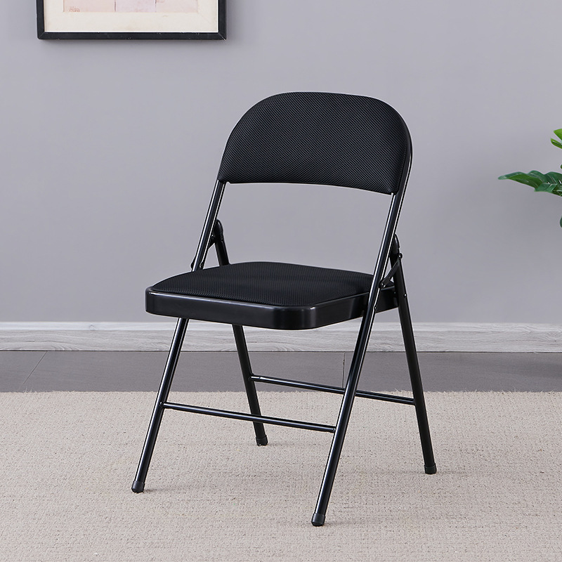 Surface inférieure en maille de plaque d'acier, cadre noir, face noire
