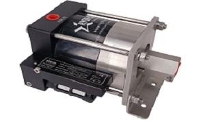 مضخة سوائل تعمل بالهواء المضغوط عالية الضغط تصل إلى 15000 رطل لكل بوصة مربعة لاختبار ضغط السوائل أو نقلها - Product Image 2