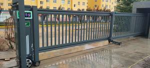 Porte <span class=keywords><strong>sectionnelle</strong></span> pliante électrique en alliage d'aluminium de bonne qualité, porte coulissante rétractable pour allée - Product Image 2