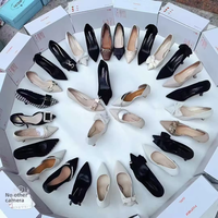 Sandales à talons hauts, sandales à talons hauts à lacets, chaussures de mode grandes tailles, chaussures d'été surdimensionnées et surplus de stock