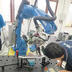 Système de suivi de couture robot de soudage capteur laser robot de soudure recherche de couture pour souder du métal