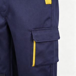 Ropa de Protección Industrial Resistente al Fuego, Reflectante y Antiestática para la Construcción y la Industria Pesada - Product Image 6