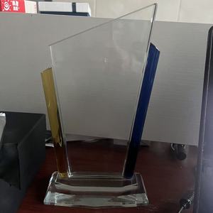 Placa de Cristal Personalizada con Impresión UV, Trofeo en Blanco para Premios de Cine y Televisión, Personajes Azules y Amarillos, DT-R195, Venta al Por Mayor - Product Image 1