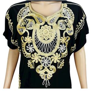 Nouvelle <span class=keywords><strong>robe</strong></span> africaine tendance élégante avec broderie à manches courtes robes africaines de couleur unie pour femmes vêtements robes d'été pour femmes - Product Image 3