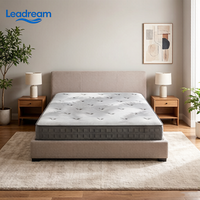 Moderne Federkernmatratze King Size Gel-Memory-Foam-Matratze Mittelfest Atmungsaktiver Stoffbezug Queen Size Schlafzimmermöbel