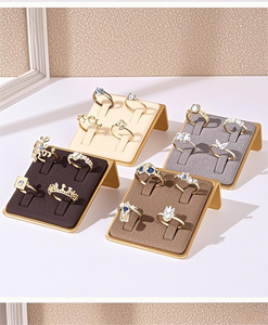 Di lusso in microfibra con 4 slot per anello in metallo, Multi-colore camoscio anello espositore per negozi di gioielli - Product Image 1