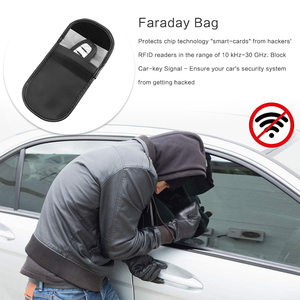 La bolsa para llaves <span class=keywords><strong>de</strong></span> coche con bloqueo <span class=keywords><strong>de</strong></span> señal RFID <span class=keywords><strong>de</strong></span> fibra <span class=keywords><strong>de</strong></span> carbono protege eficazmente la información clave contra la <span class=keywords><strong>lectura</strong></span> no autorizada - Product Image 4