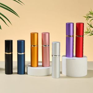 Atomizador de Perfume de Aluminio de Lujo <span class=keywords><strong>Laima</strong></span> LM-222 de 5ml y 10ml, con Logotipo Personalizado, Recargable, Sostenible, para Cuidado Personal, Duradero y Fácil de Usar - Product Image 3