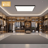 Système de dressing sur mesure BALOM, moderne et luxueux, en forme de U, avec éclairage LED, porte en verre, meubles de dressing intégrés