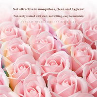 Aierflorist Fleurs artificielles en savon en forme de rose, 3 couches, 6,6*5,2 cm, 50 pièces, têtes de fleurs en savon faites à la main, souvenir pour mariage et anniversaire